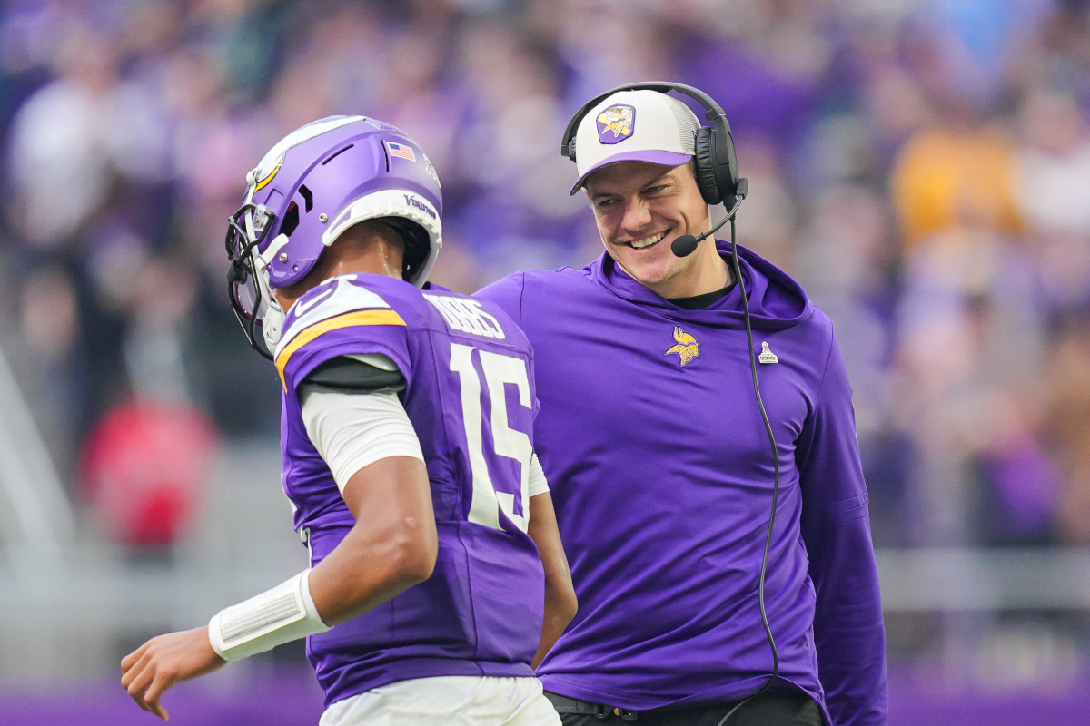 Vikings coach Kevin O’Connell and quarterback Joshua Dobbs