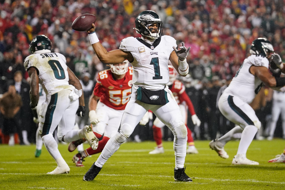 Jalen Hurts completed 15 of 25 passes for 121 yards in the Philadelphia Eagles 31-7 blowout of the San Francisco 49ers in last year's NFC Championship Game