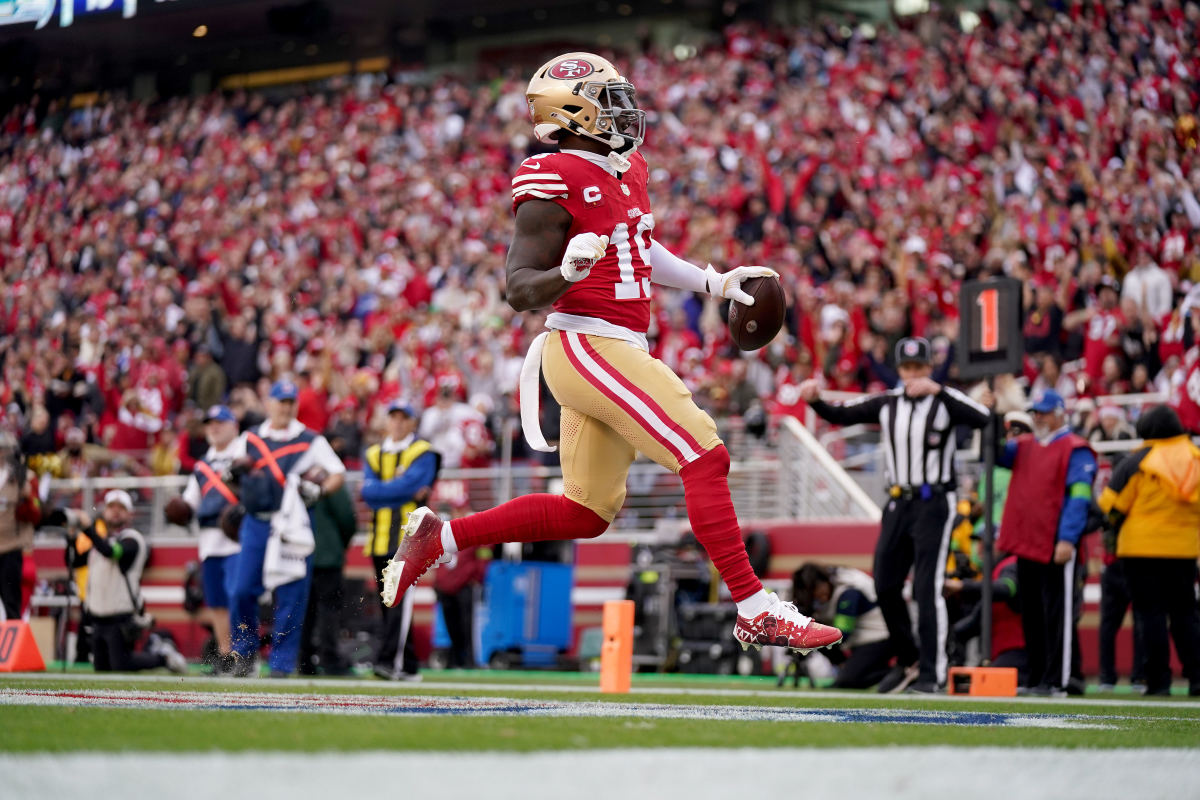 Deebo Samuel scampering into the endzone vs. the Seattle Seahawks (10th Dec., 2023)
