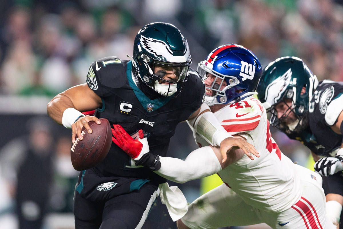 jalen hurts giants 34
