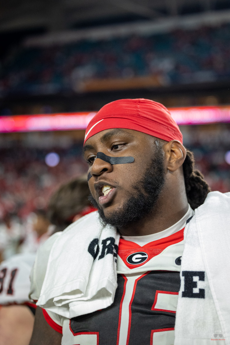 DL, Zion Logue