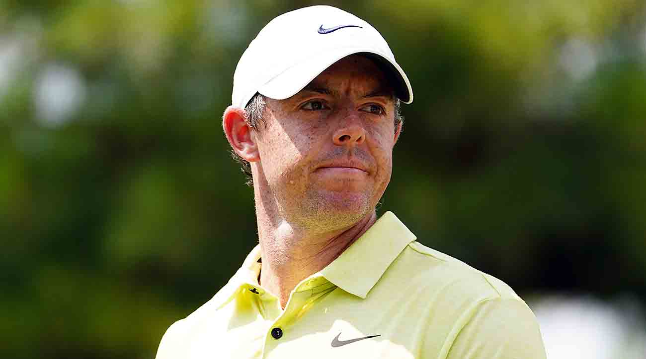 Rory McIlroy reacts to his putt on the third green during the third round of the 2023 Tour Championship at East Lake Golf Club.