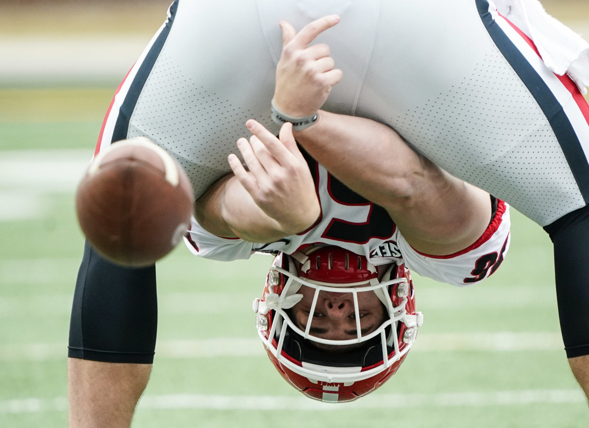 Dec 12, 2020; Columbia, Missouri, USA; Georgia Bulldogs long snapper William Mote (56) warms up during the first half against the Missouri Tigers at Faurot Field at Memorial Stadium. (Jay Biggerstaff / USA TODAY Sports).