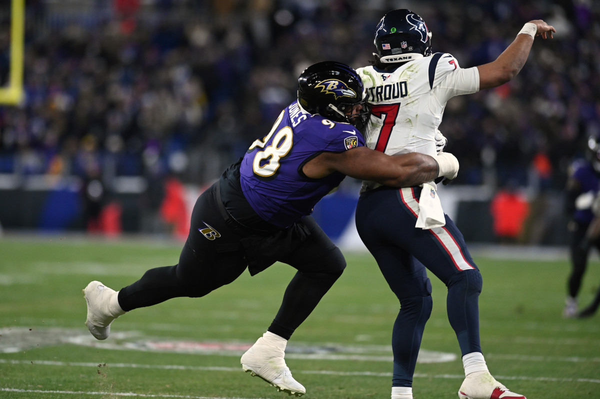 travis jones cj stroud texans