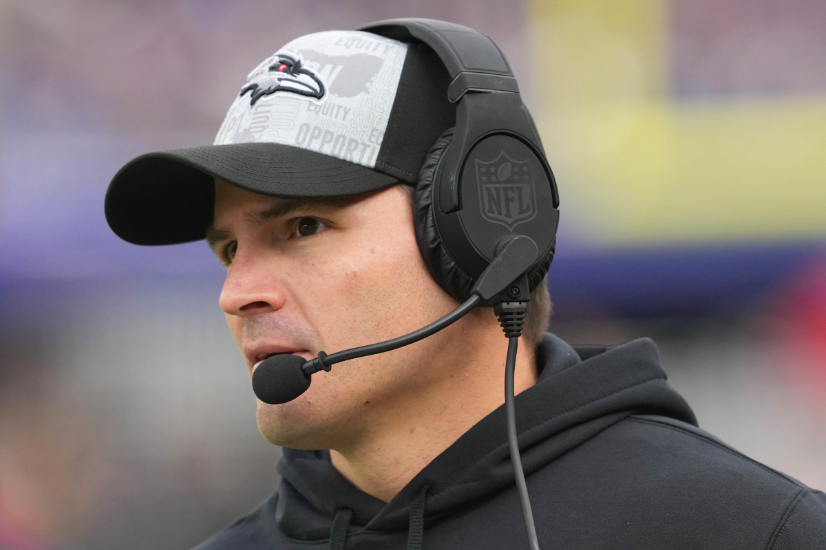 Dec 31, 2023; Baltimore, Maryland, USA; Baltimore Ravens defensive coordinator Mike Macdonald on the sidelines during the third quarter against the Miami Dolphins at M&T Bank Stadium. 