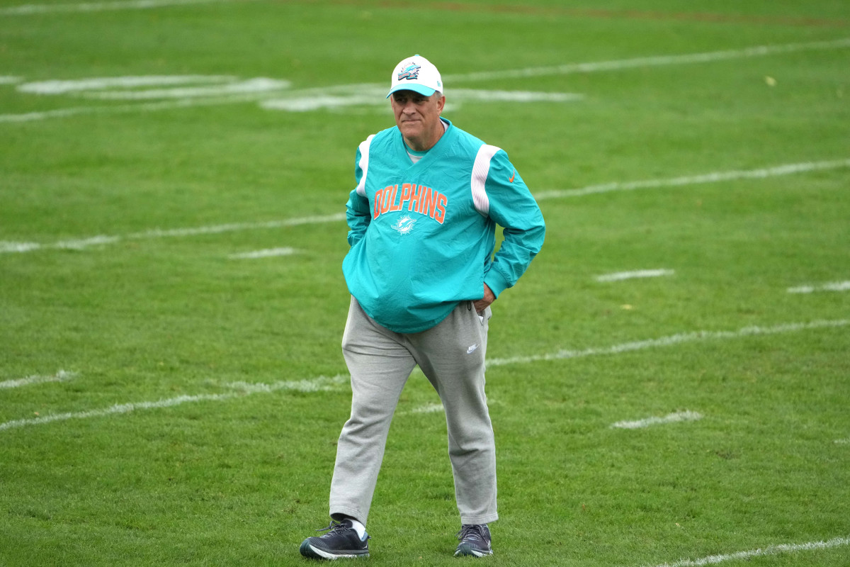 vic fangio 11